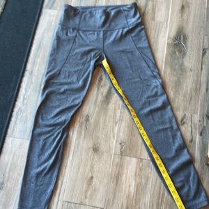 Womens salutation stash pocket tight